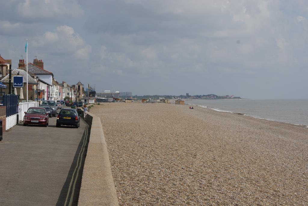 Tirah Guest House Aldeburgh Dış mekan fotoğraf
